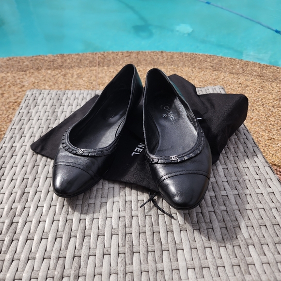 Authentic Chanel Black Ruffle ballerina ballet flats sz 41 10/10.5 - Picture 3 of 10